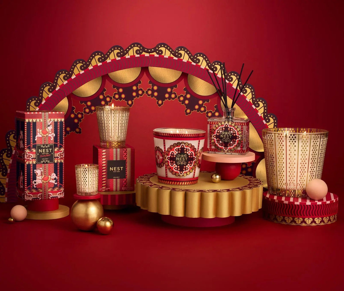 Holiday Grand Candle